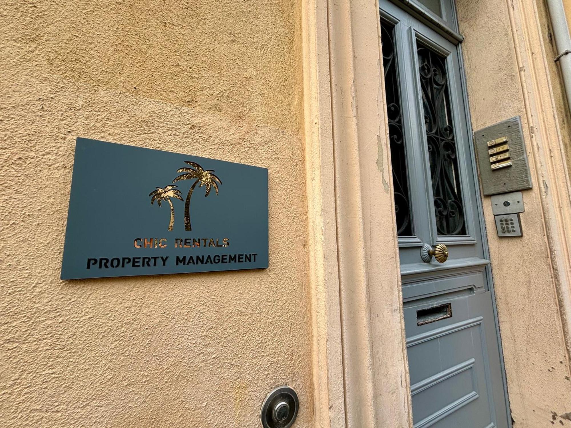 Beautiful 4 Beds & 4 Baths, 10Min From Palais, 4 Stars Residence كان المظهر الخارجي الصورة